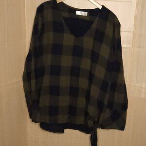 Time And Tru New Navy Green Plaid Bell Sleeve Pullover Top XXL
